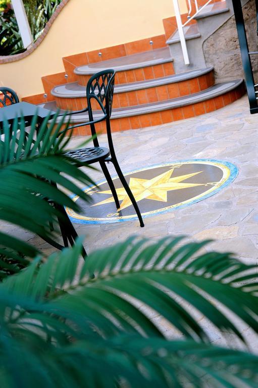 Relais Angiolina Pensión 3*
